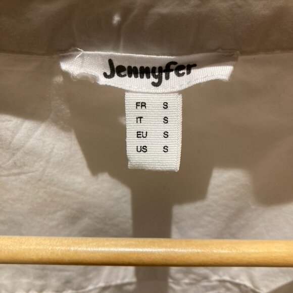 Jennyfer Cropped White Collared Shirt with Emboridery Flowers - Picture 6 of 8